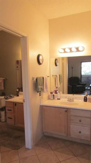 Condo With Heated Pool, Hot Tub, Near Walking Paths Glendale Exteriör bild