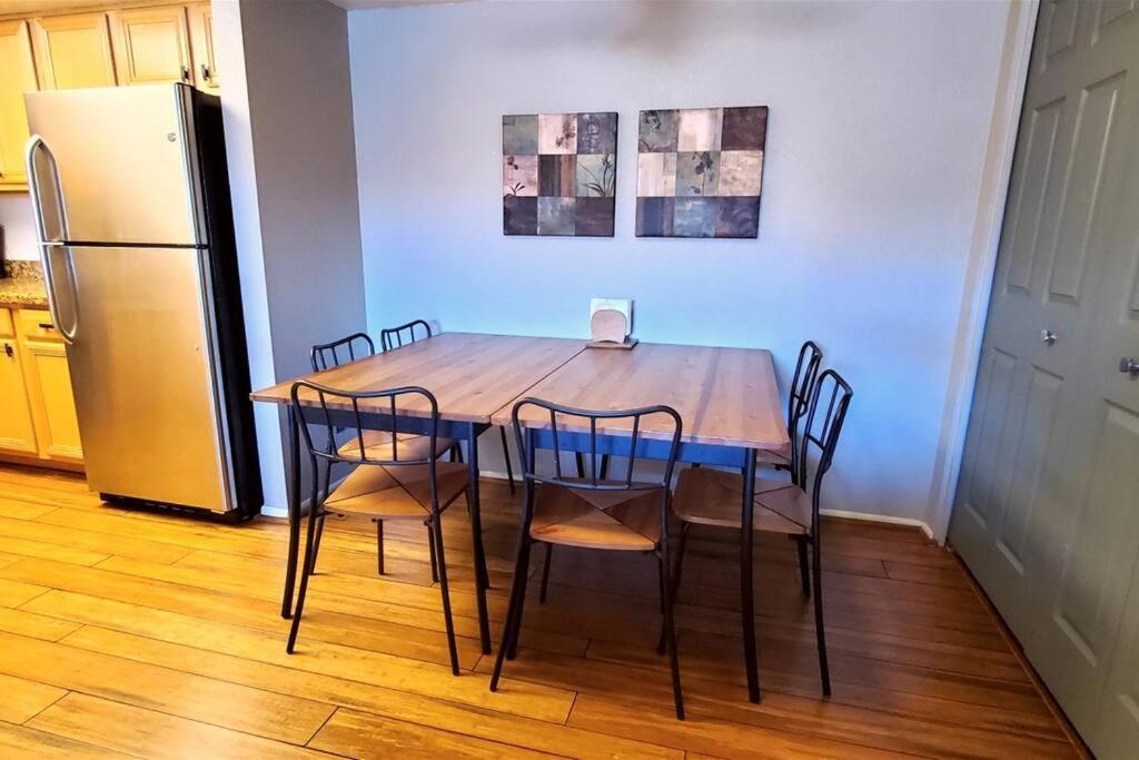 Condo With Heated Pool, Hot Tub, Near Walking Paths Glendale Exteriör bild
